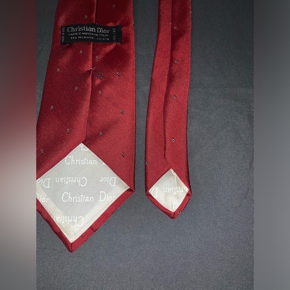 Vintage Christian Dior Men Vintage Cristian Dior Red & White Fabric Woven Made In Italy 53in Men’s Neck Tie
